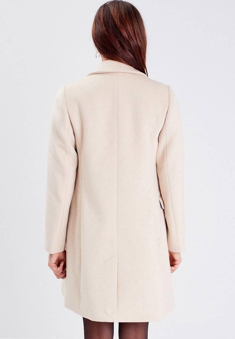 Cache Cache Cache Cache GERADER MIT KNÖPFEN - Classic coat - beige Schlussverkauf