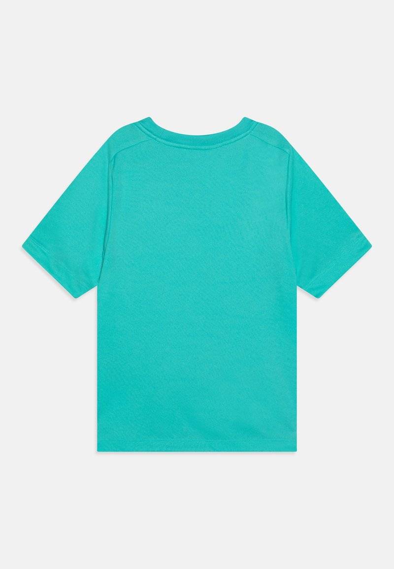 Nike Performance Nike Performance DF MULTI UNISEX - Sports T-shirt Muttertagsangebot