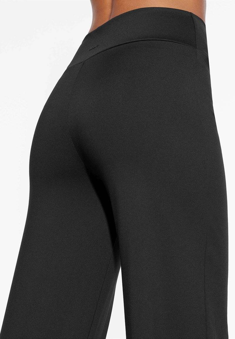 OYSHO OYSHO HIGH-RISE COMFORTLUX STRAIGHT-LEG - Trousers - black Große Rabatte