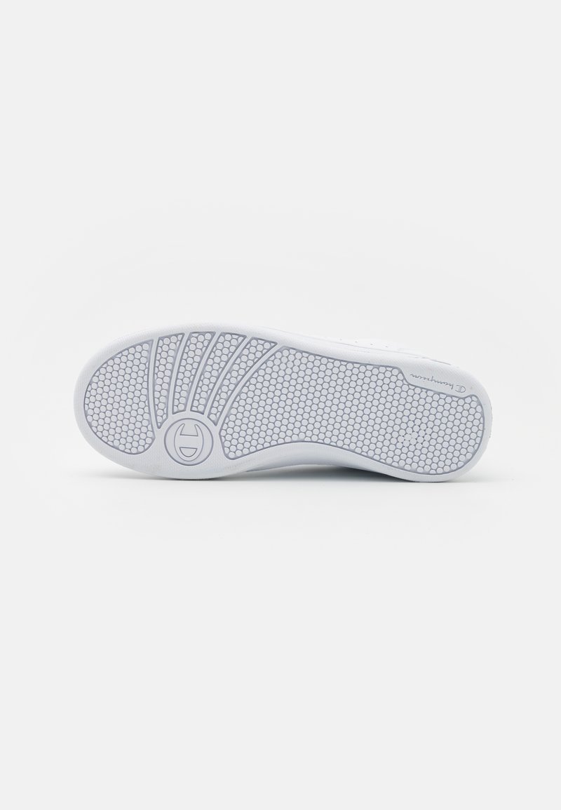 Champion Champion NEW COURT UNISEX - Training shoe - white VIP-Rabatte