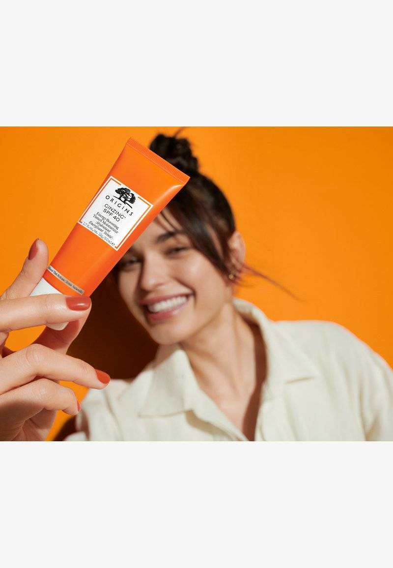 Origins Origins GINZING™ TINTED MOISTURIZER SPF40 - Tinted moisturiser Riesige Rabatte