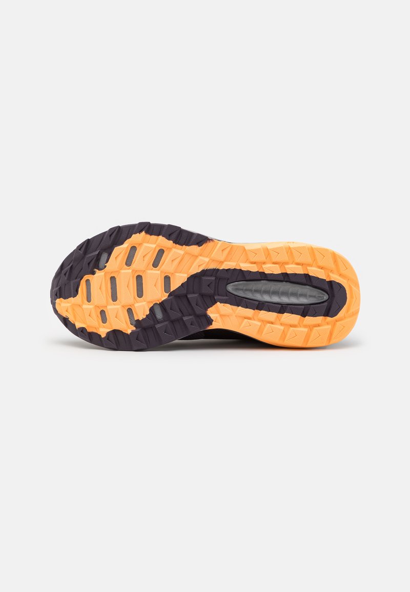 New Balance New Balance DYNASOFT NITREL V6 GTX - Trail running shoes - interstellar Kostenloser Versand