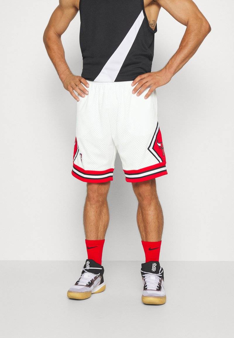 Mitchell & Ness Mitchell & Ness NBA CHICAGO BULLS SWINGMAN SHORT - Sports shorts - white Sonderangebot