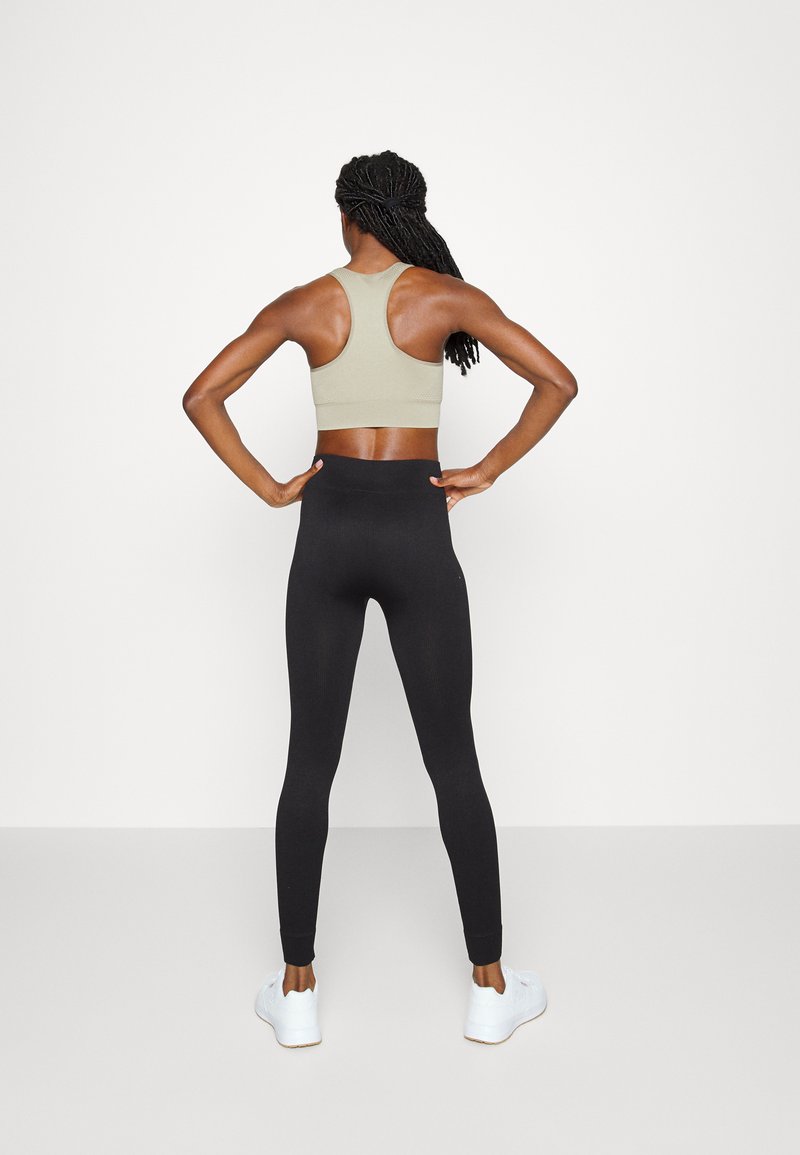 ONLY Play ONLY Play ONPJAIA LIFE SEAM - Leggings - black Großer Ausverkauf