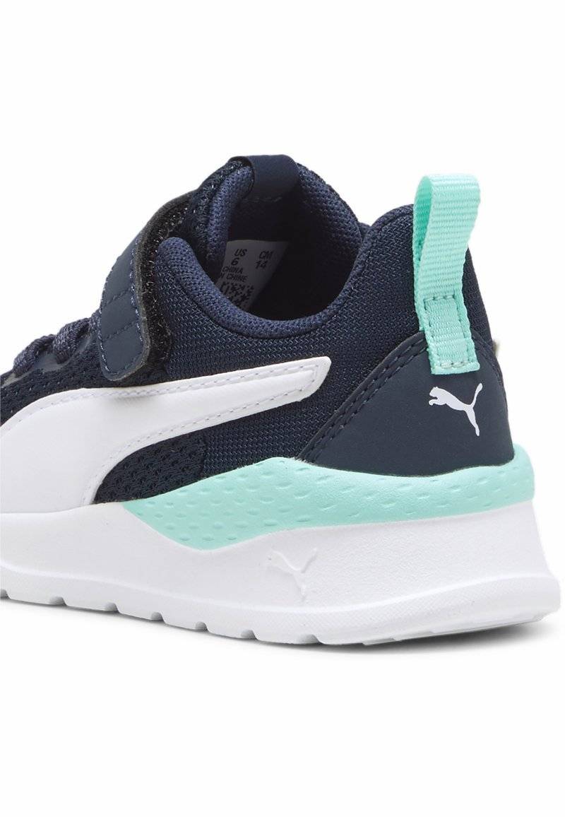 Puma Puma ANZARUN LITE - Neutral running shoes - club navy white mint Cyber Monday