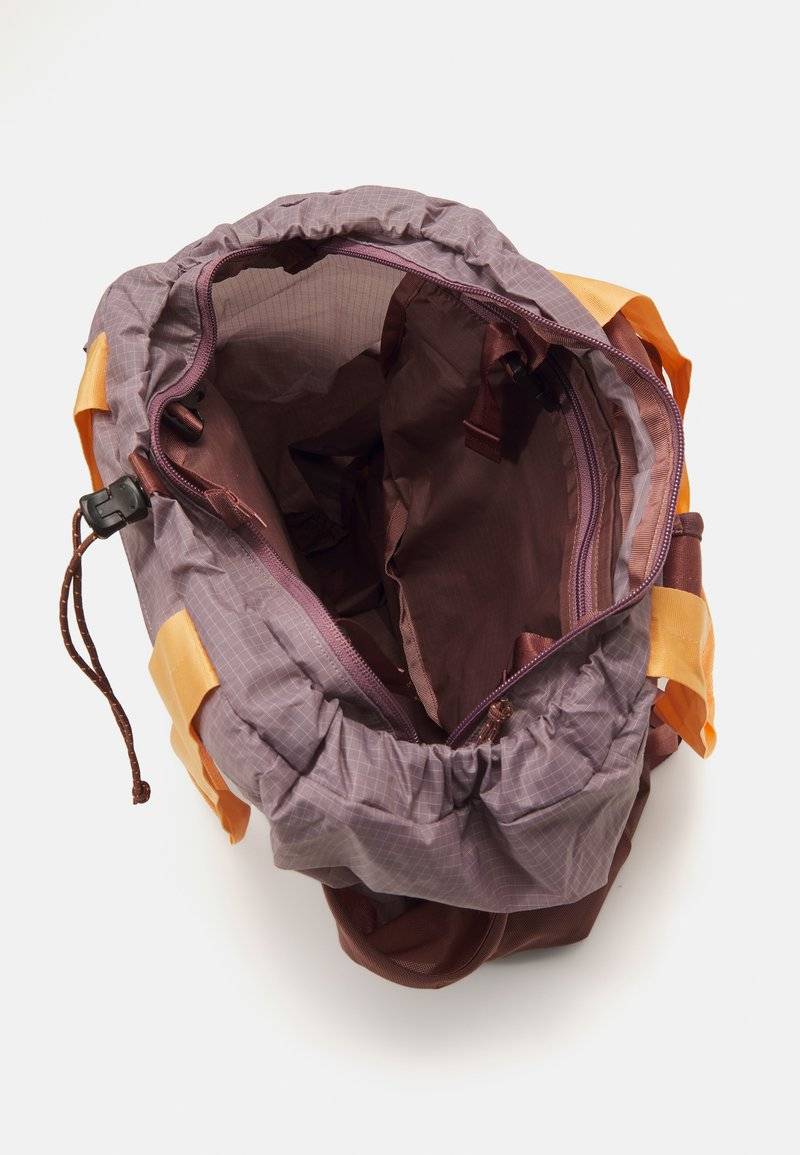 Patagonia Patagonia ULTRALIGHT BLACK HOLE TOTE PACK UNISEX - Sports bag - dulse mauve Valentinstagsangebot