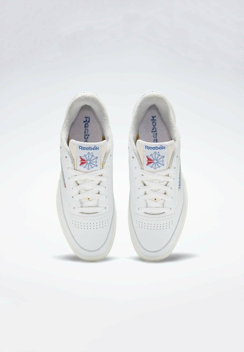 Reebok Classic Reebok Classic CLUB C 85 VINTAGE UNISEX - Trainers - white Jubiläumsangebot