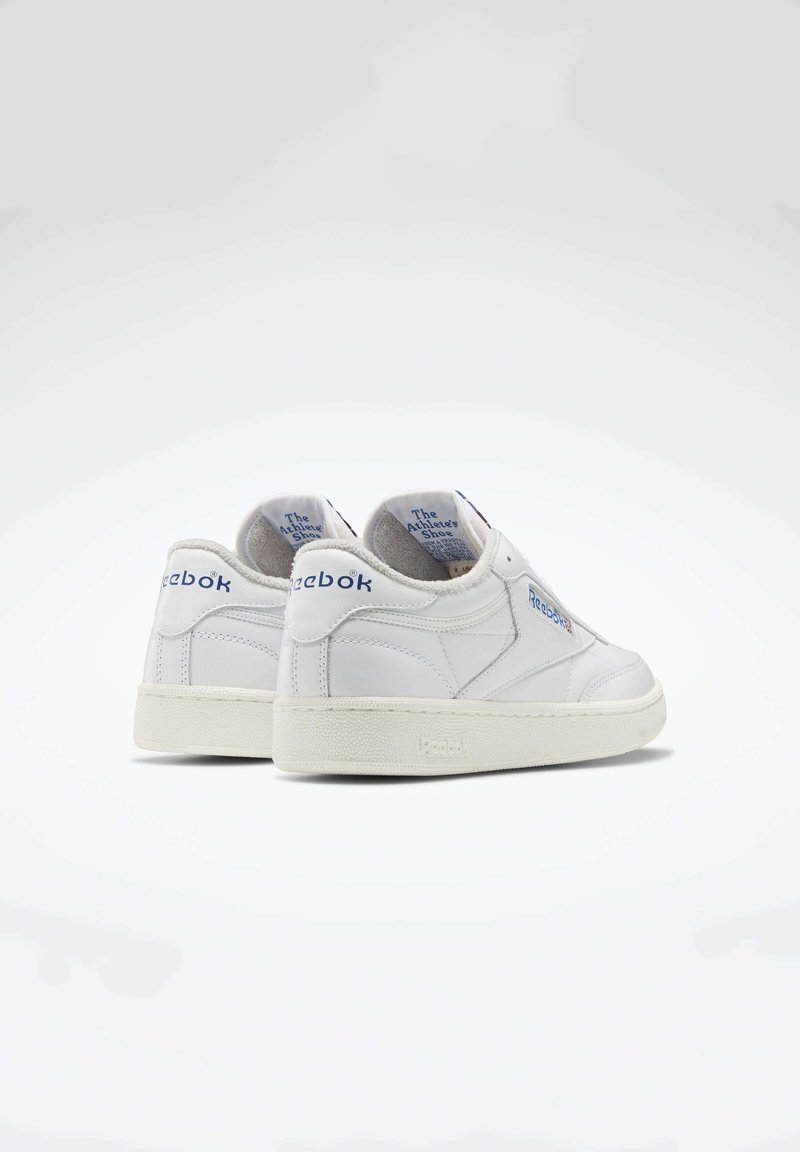 Reebok Classic Reebok Classic CLUB C 85 VINTAGE UNISEX - Trainers - white Jubiläumsangebot