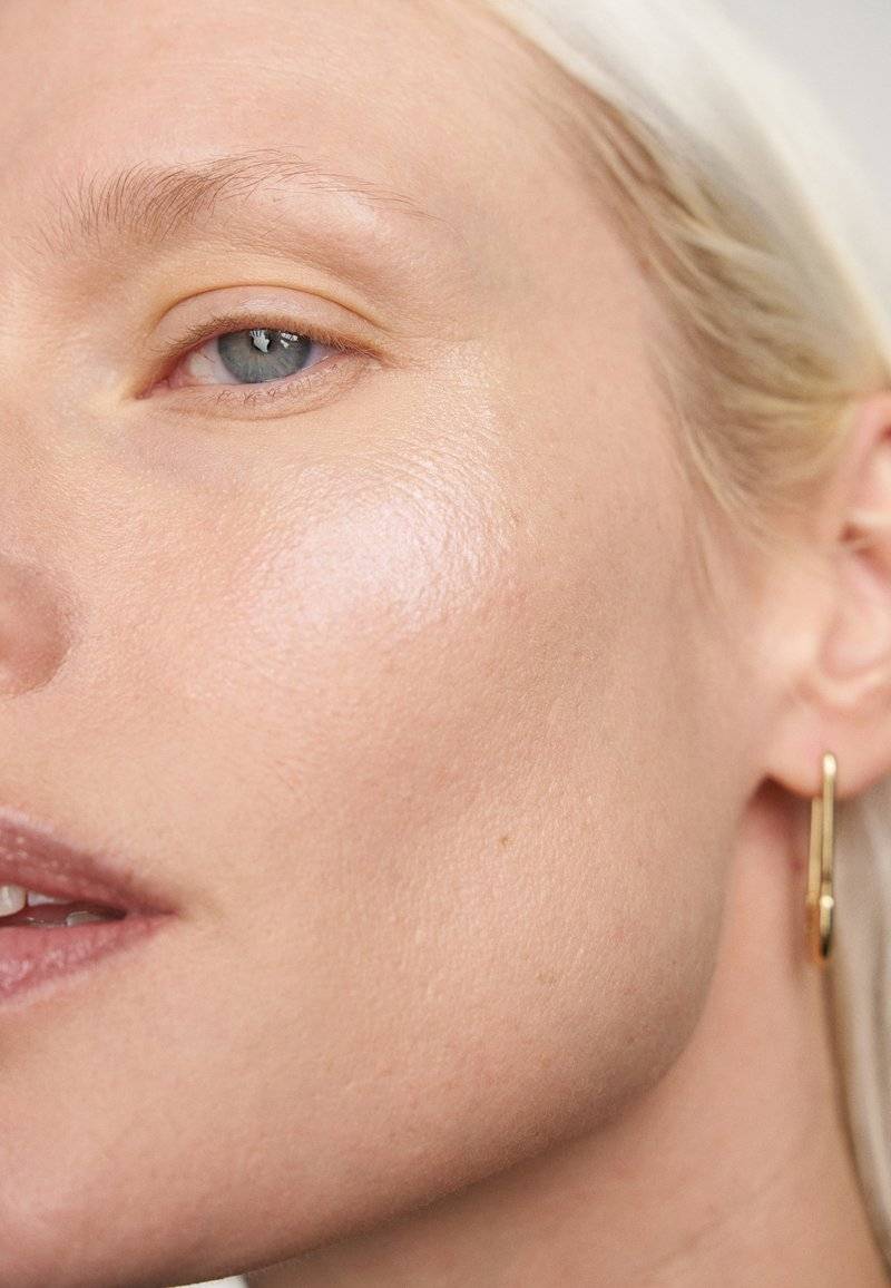 Makeup Revolution Makeup Revolution REVOLUTION HIGHLIGHT RELOADED PEACH LIGHTS - Highlighter - peach lights Bis zu 50% Rabatt