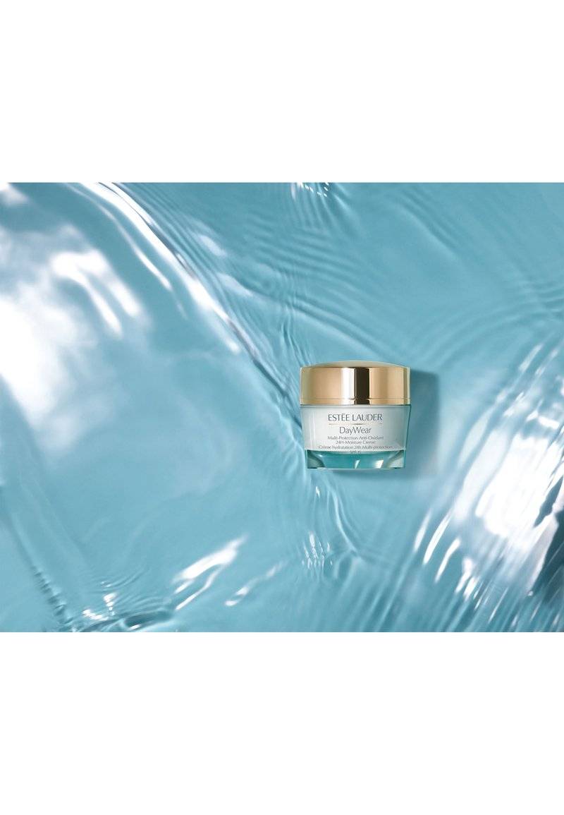ESTÉE LAUDER ESTÉE LAUDER DAYWEAR MULTI-PROTECTION ANTI-OXIDANT 24H-MOISTURE CREME SPF15 FOR NORMAL/COMBINATION SKIN - Face cream Nur noch ein Tag übrig