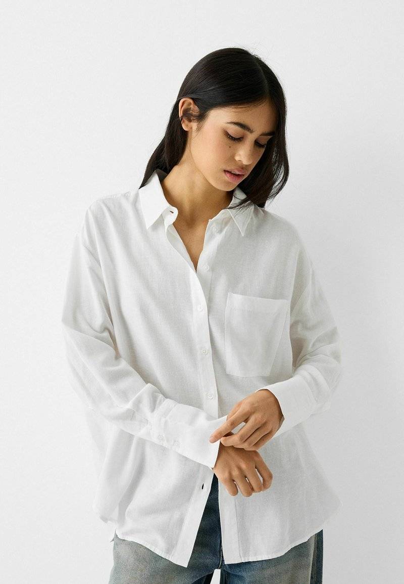 Bershka Bershka OVERSIZE - Button-down blouse - white Fabrik Onlineshop