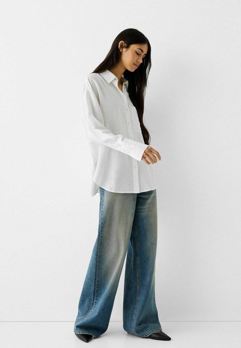 Bershka Bershka OVERSIZE - Button-down blouse - white Fabrik Onlineshop