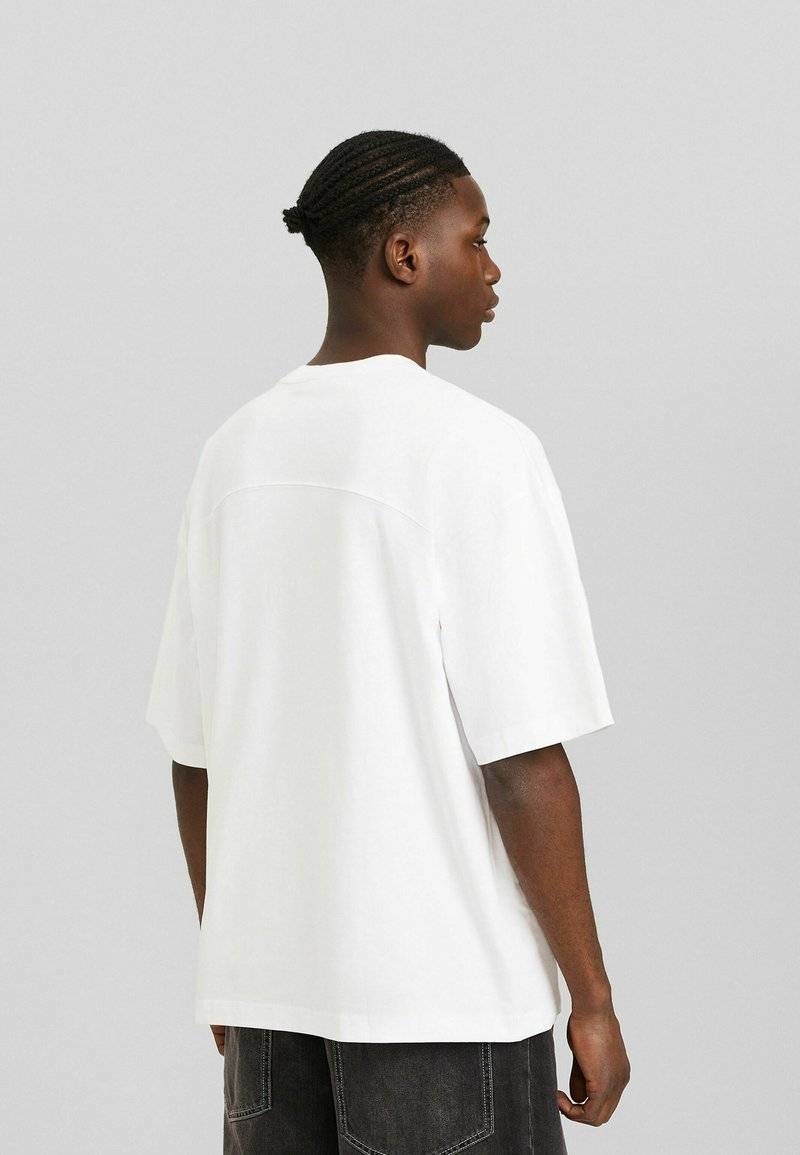 Bershka Bershka SHORT SLEEVE - Basic T-shirt - white Sonderangebot