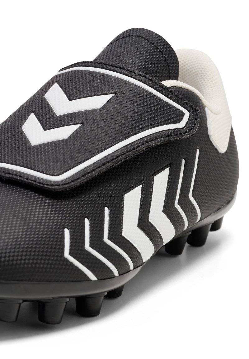 Hummel Hummel HATTRICK MG JR UNISEX - Moulded stud football boots - black white Neuheiten