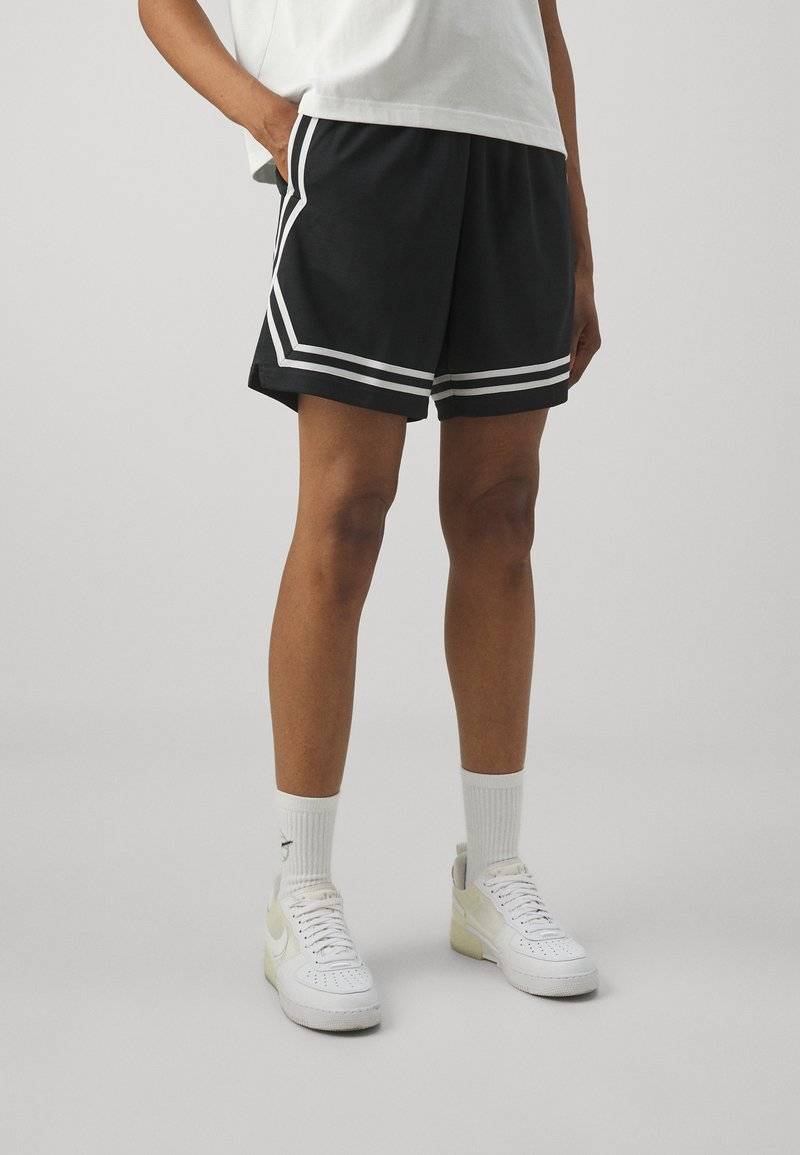 Nike Performance Nike Performance CROSSOVER SHORT - Sports shorts - black black white Tiefpreis