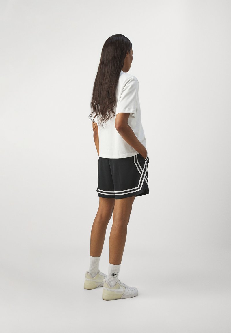 Nike Performance Nike Performance CROSSOVER SHORT - Sports shorts - black black white Tiefpreis