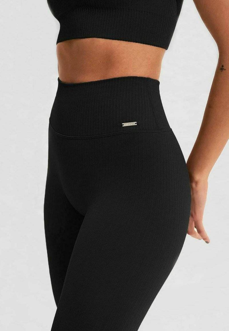 aim’n® aim’n® RIBBED SEAMLESS - Leggings - black Begrenzte Freigabe