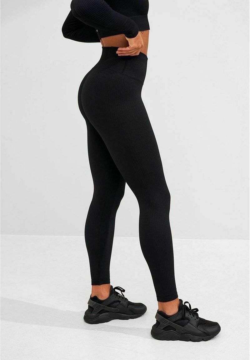 aim’n® aim’n® RIBBED SEAMLESS - Leggings - black Begrenzte Freigabe