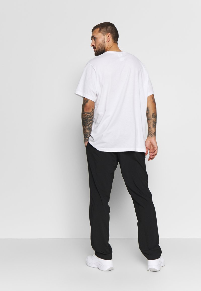 Reebok Reebok TRAINING ESSENTIALS WOVEN SPEEDWICK WORKOUT READY - Trousers - black Saisonschlussverkauf