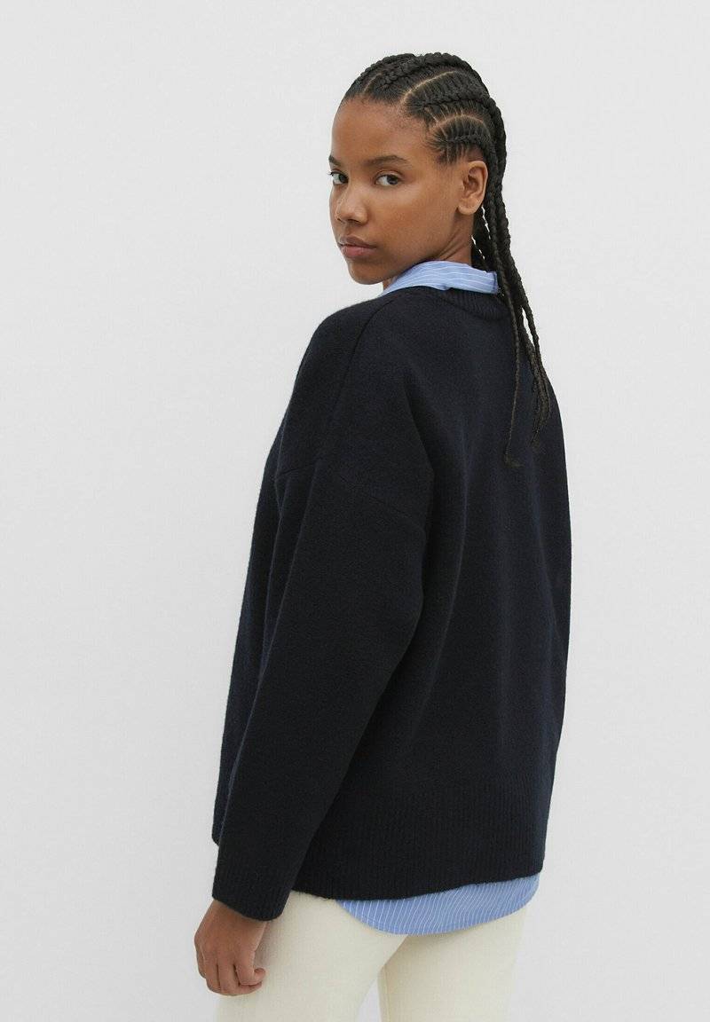 Stradivarius Stradivarius SOFT-TOUCH - Jumper - dark blue JETZT KAUFEN