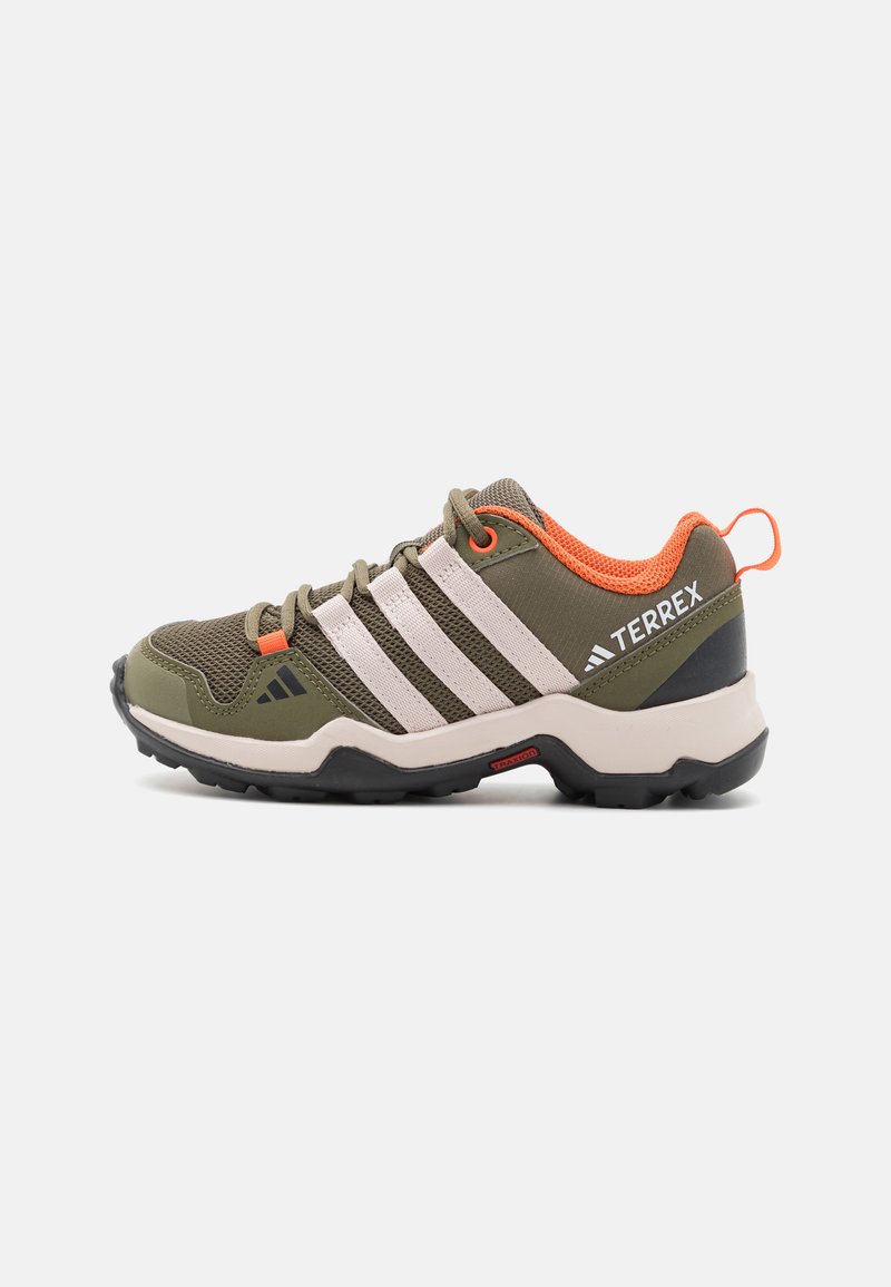Adidas Terrex Adidas Terrex AX2R HIKING SHOES - Hiking shoes Verkauf