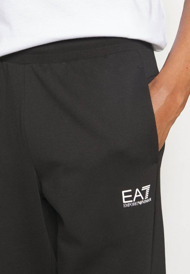 EA7 Emporio Armani EA7 Emporio Armani TRACKSUIT - Tracksuit - nero Fabrik Onlineshop