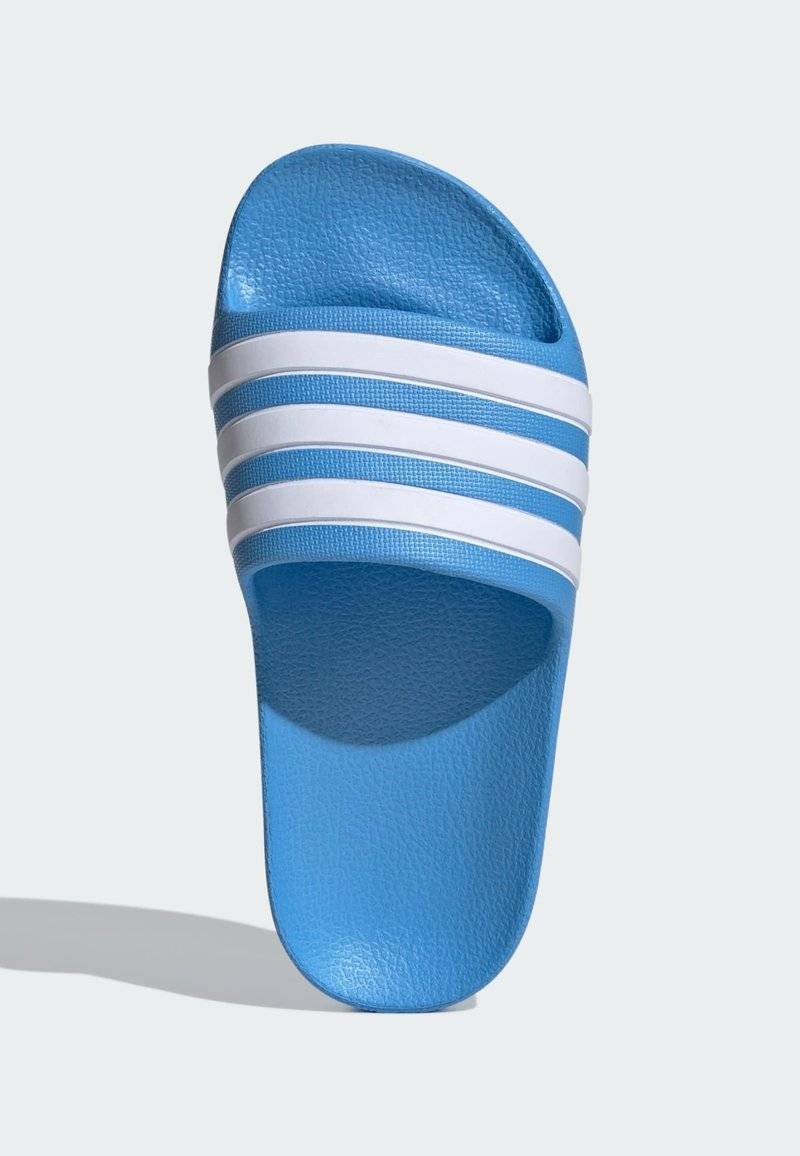 adidas Performance adidas Performance ADILETTE AQUA - Pool slides - blue burst cloud white blue burst Großer Ausverkauf