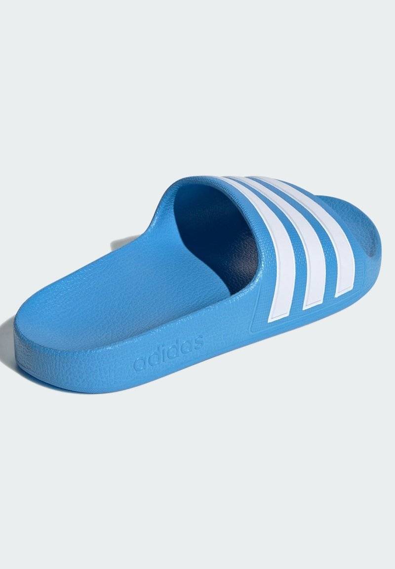 adidas Performance adidas Performance ADILETTE AQUA - Pool slides - blue burst cloud white blue burst Großer Ausverkauf