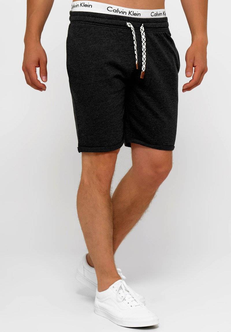 INDICODE JEANS INDICODE JEANS ALDRICH - Shorts - black mix Top Angebot