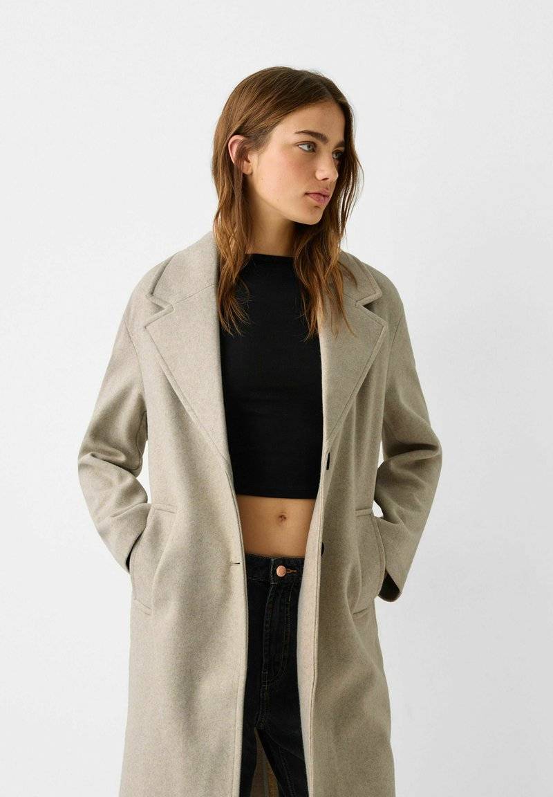 Bershka Bershka SOFT - Classic coat - white Neuheiten