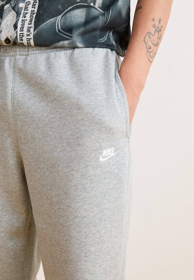 Nike Sportswear Nike Sportswear BUNGIE PANT - Tracksuit bottoms - grey heather Begrenzte Freigabe