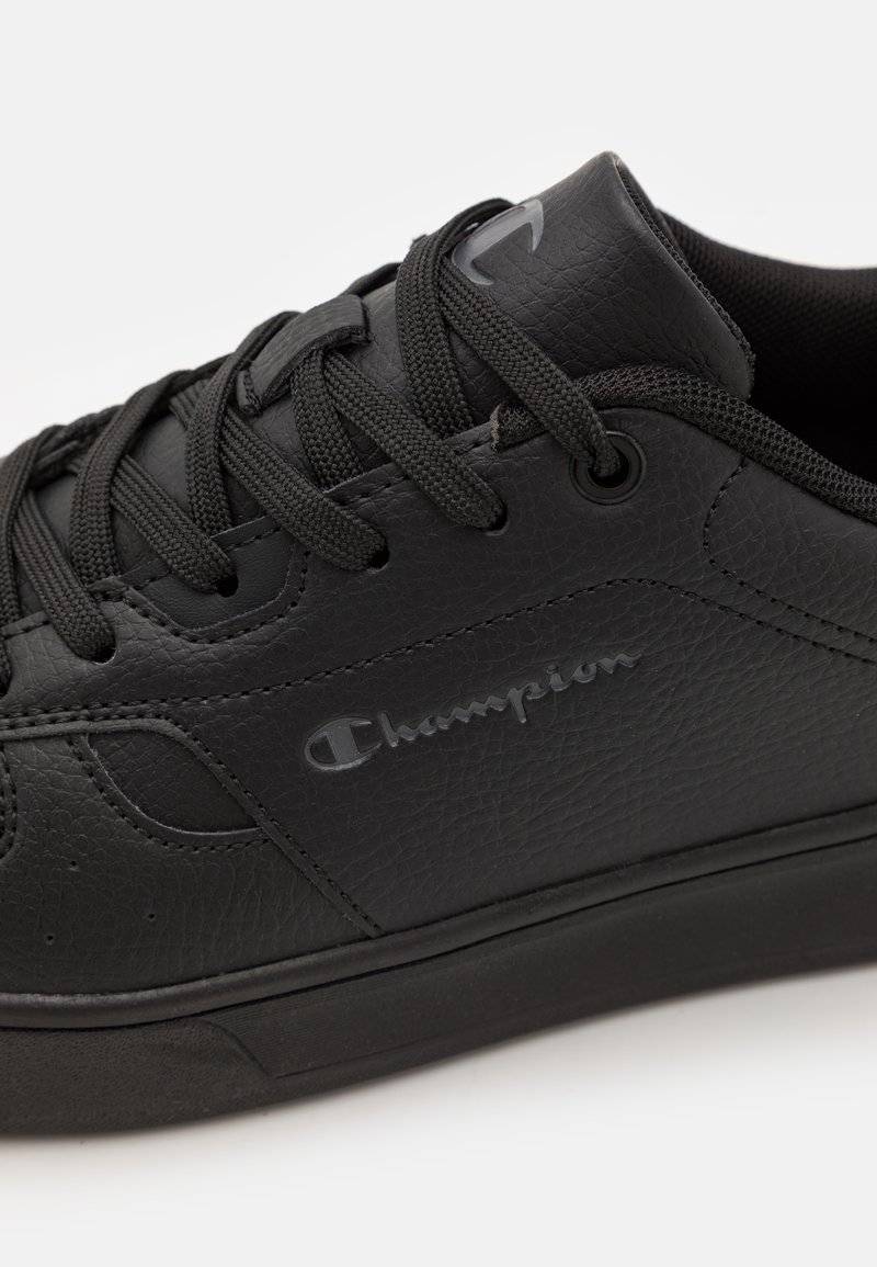 Champion Champion Training shoe - triple black Versandkostenfrei