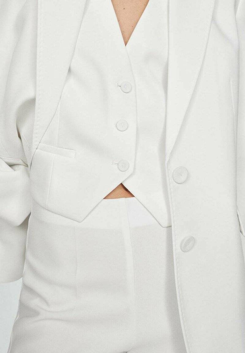 Mango Mango IGUANA - Waistcoat - white Große Rabatte