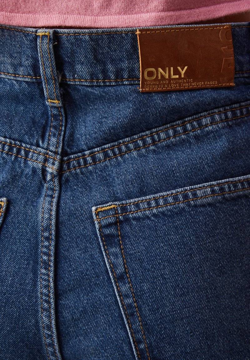 ONLY ONLY ONLHOPE LIFE WIDE - Relaxed fit jeans - medium blue denim Saisonale Angebote