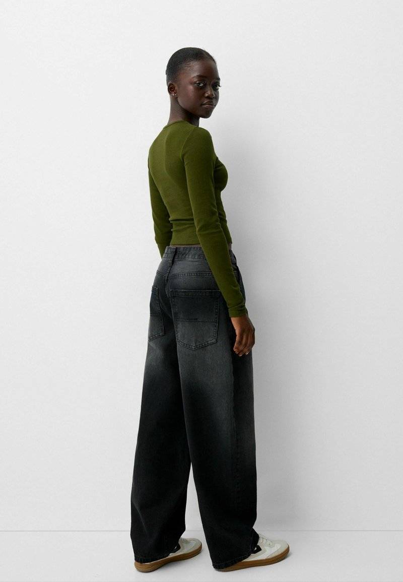 Bershka Bershka LONG SLEEVE - Long sleeved top - green Riesige Ersparnisse