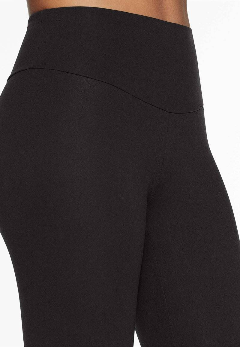 OYSHO OYSHO COMFORTLUX HIGH-RISE  - Leggings - Trousers - black Letzter Tag
