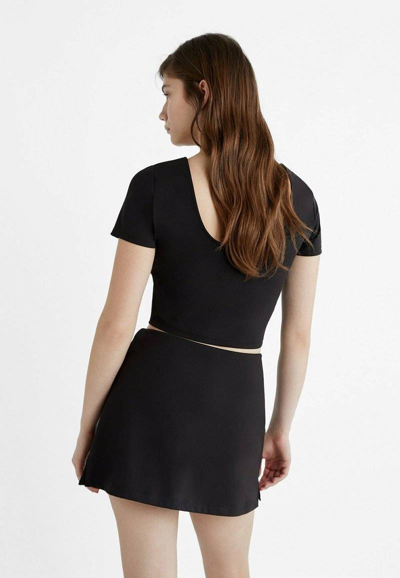 Stradivarius Stradivarius Mini skirt - black Bis zu 50% Rabatt