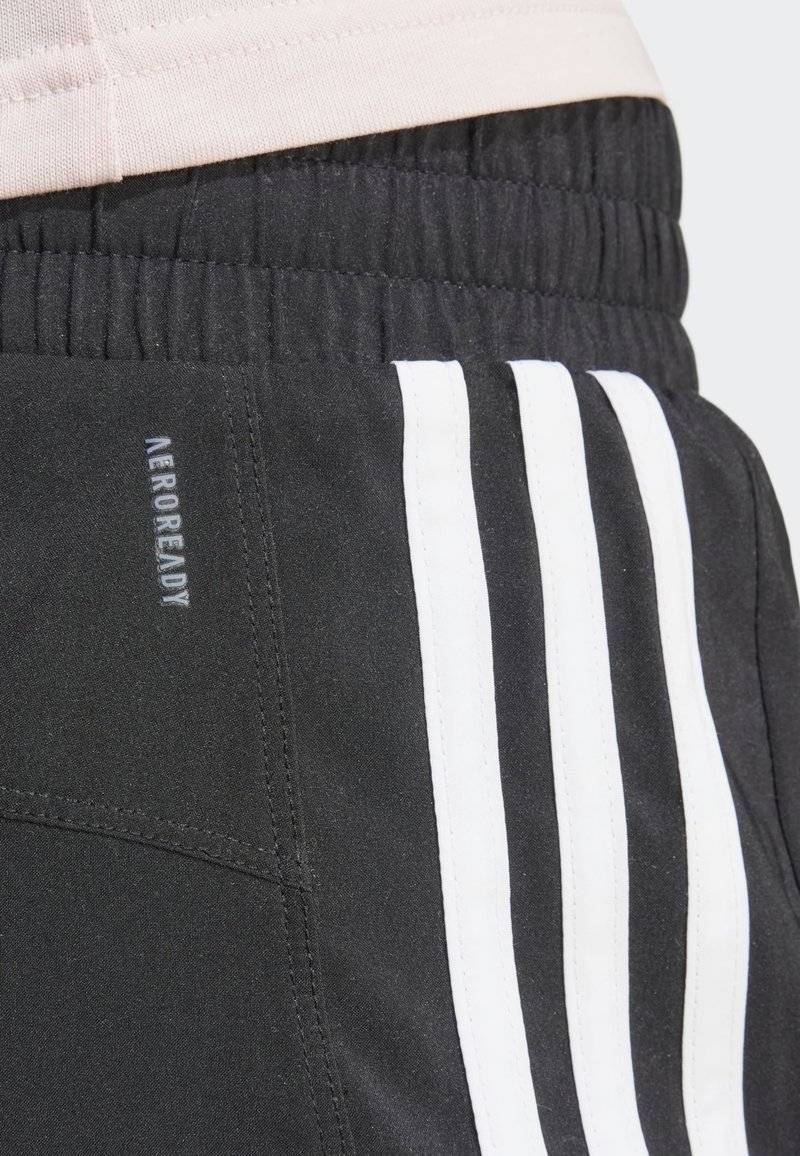 adidas Performance adidas Performance PACER 3-STRIPES WOVEN - Sports shorts - black Sonderangebot der Fabrik