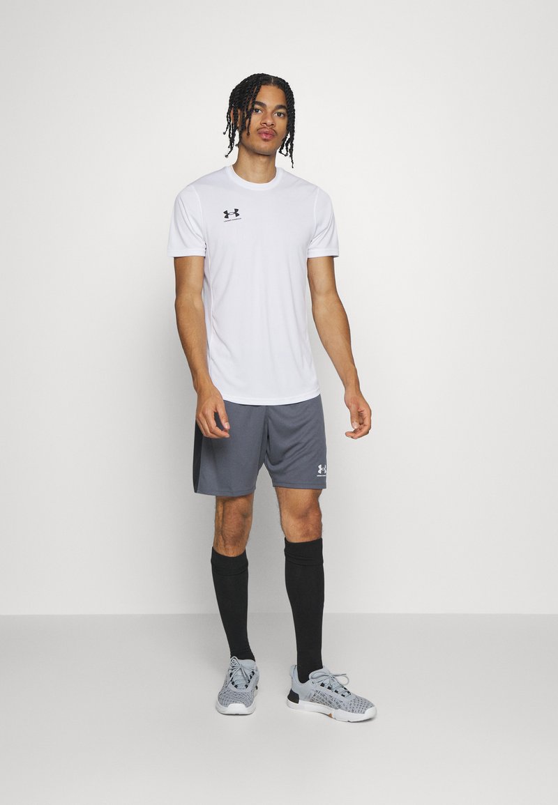 Under Armour Under Armour SHORT - Sports shorts Riesige Rabatte