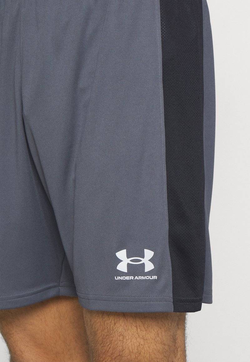 Under Armour Under Armour SHORT - Sports shorts Riesige Rabatte