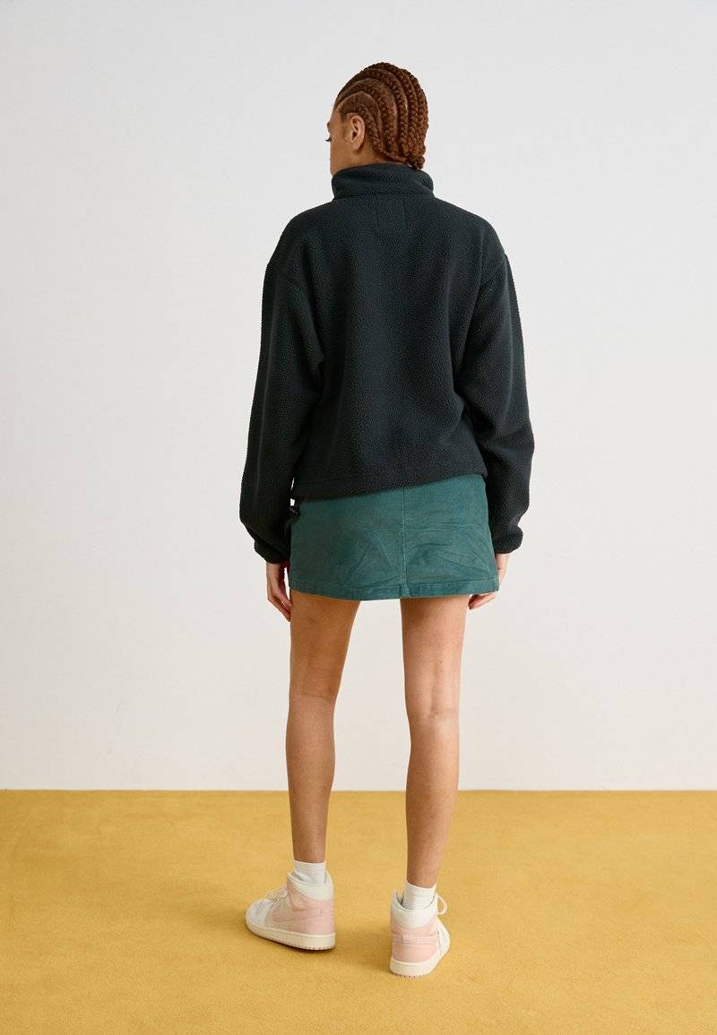 Columbia Columbia HELVETIA™ CROPPED HALF SNAP - Fleece jumper - black 2025