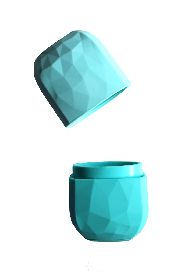 ARI ANWA Skincare ARI ANWA Skincare FACIAL ICE CUBE - MASSAGE ROLLER TOOL - Skincare tool - fresh blue Günstig kaufen