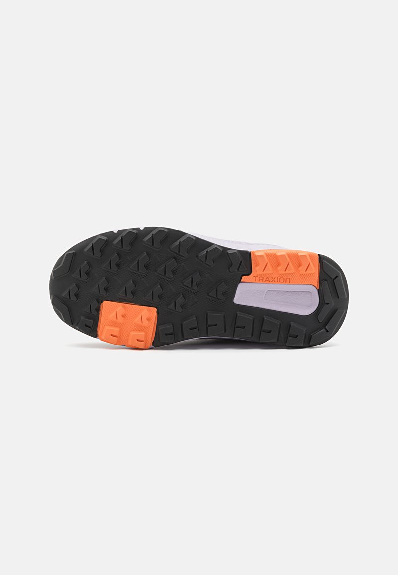 Adidas Terrex Adidas Terrex TERREX TRAILMAKER MID RAIN.RDY HIKING - Hiking shoes Riesige Ersparnisse