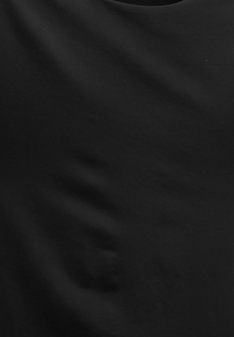 PULL&BEAR PULL&BEAR FITTED SHORT SLEEVE - Basic T-shirt - black Fabrikpreis
