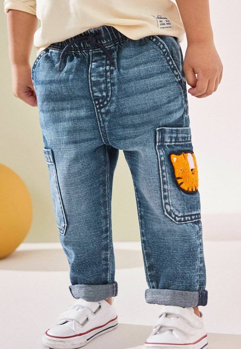Next Next UTILITY - Relaxed fit jeans - mid blue denim with tiger Weihnachtsangebot