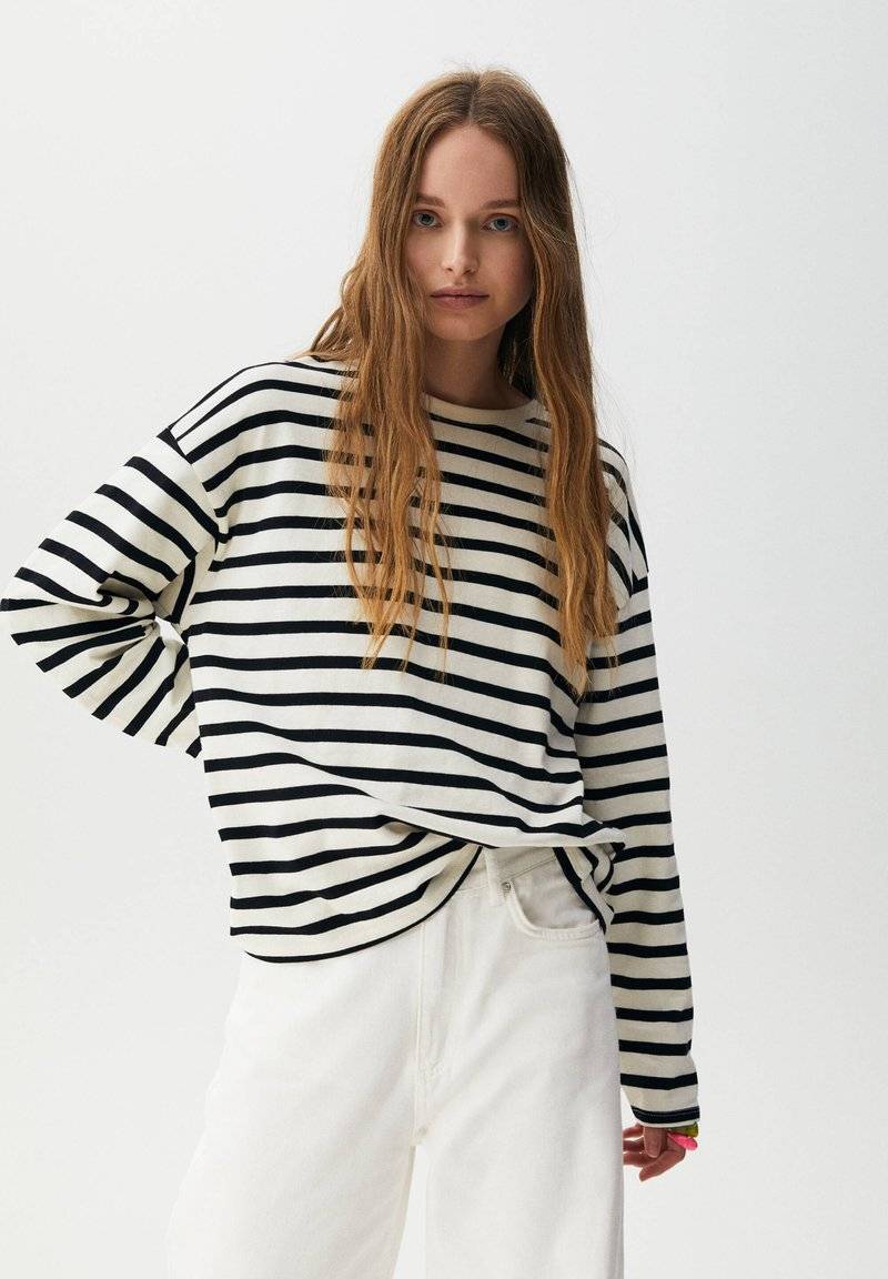 PULL&BEAR PULL&BEAR BASIC - Long sleeved top - mottled black Osterangebot