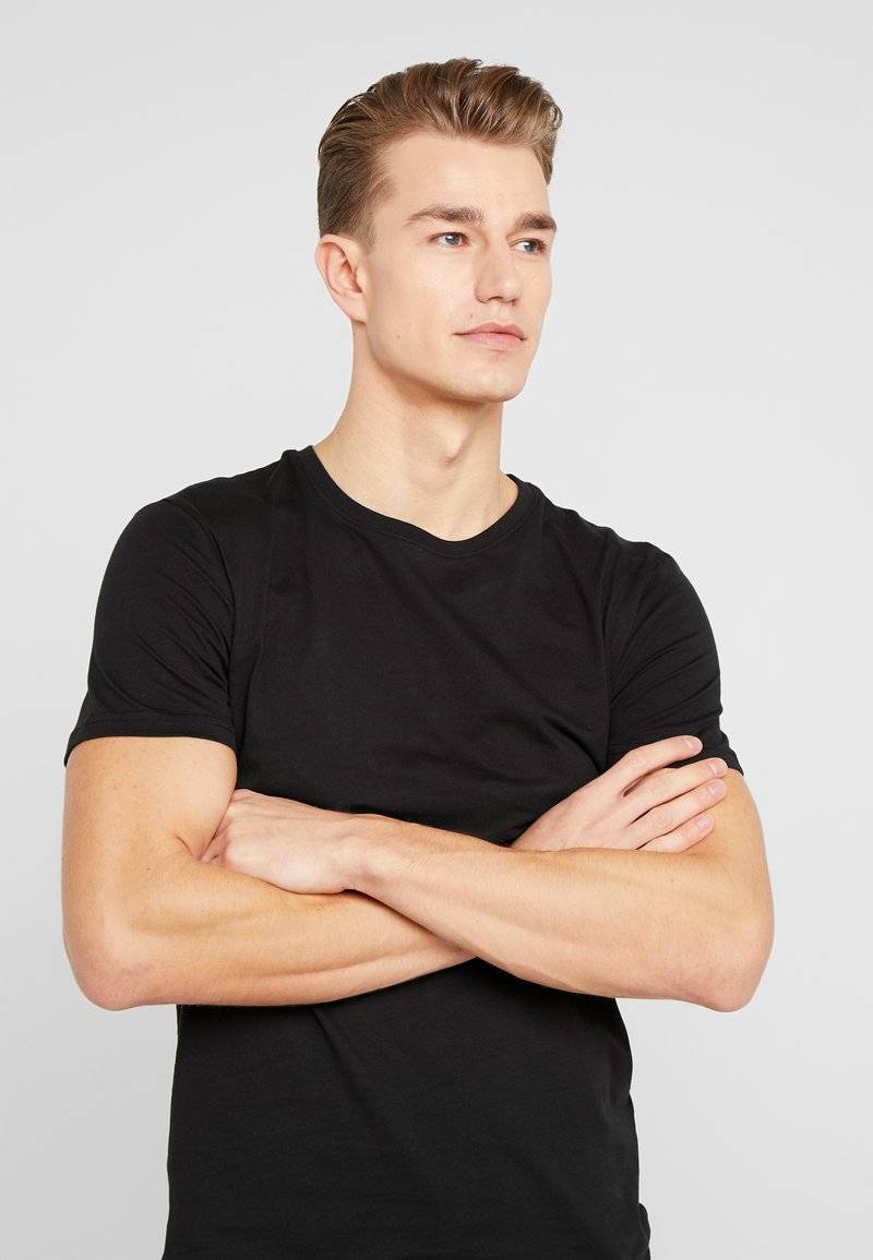 Pier One Pier One 5 PACK - Basic T-shirt - black Muttertagsangebot