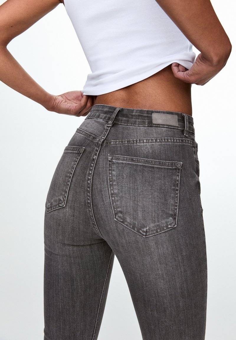 PULL&BEAR PULL&BEAR HIGH WAIST - Jeans Skinny Fit - grey denim Lagerräumung