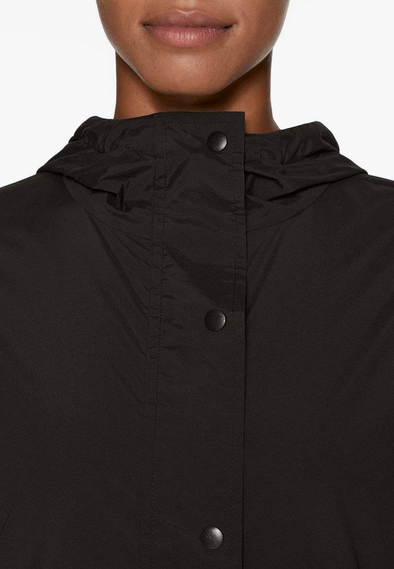OYSHO OYSHO REPELLENT TECHNICAL - Windbreaker - black Tiefpreis
