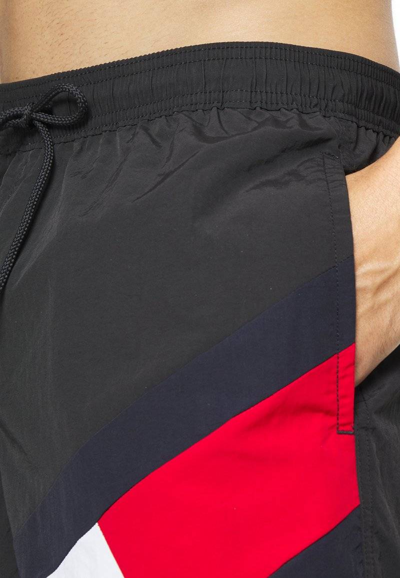 Tommy Hilfiger Tommy Hilfiger DRAWSTRING - Swimming shorts - black Nur für heute